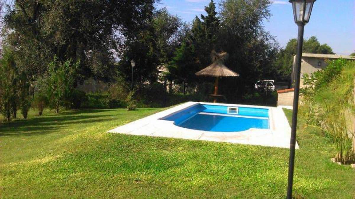 2 bedrooms House in Cordoba, Argentina No. 4874