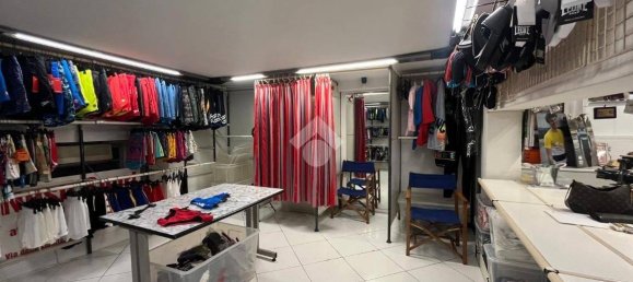 Propiedad comercial en Rapallo, Italy 190 m² No. 364076 7