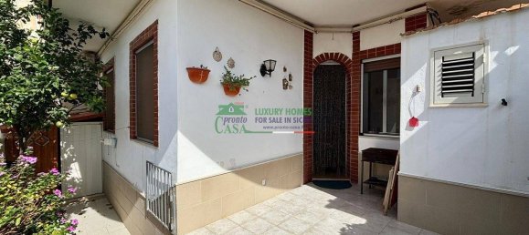 2 chambres Appartement à Santa Croce Camerina, Italy No. 350794 5