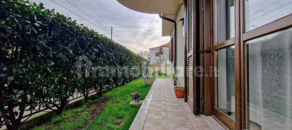 2 chambres Appartement à Canegrate, Italy No. 273430 17