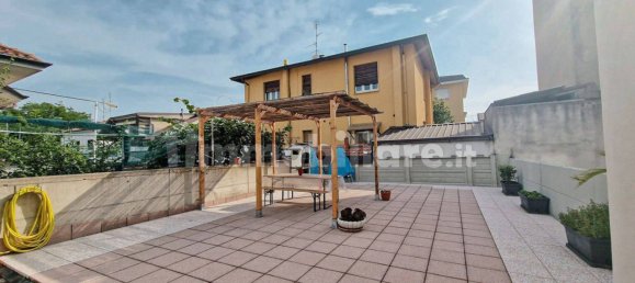 2 chambres Appartement à Canegrate, Italy No. 273430 4