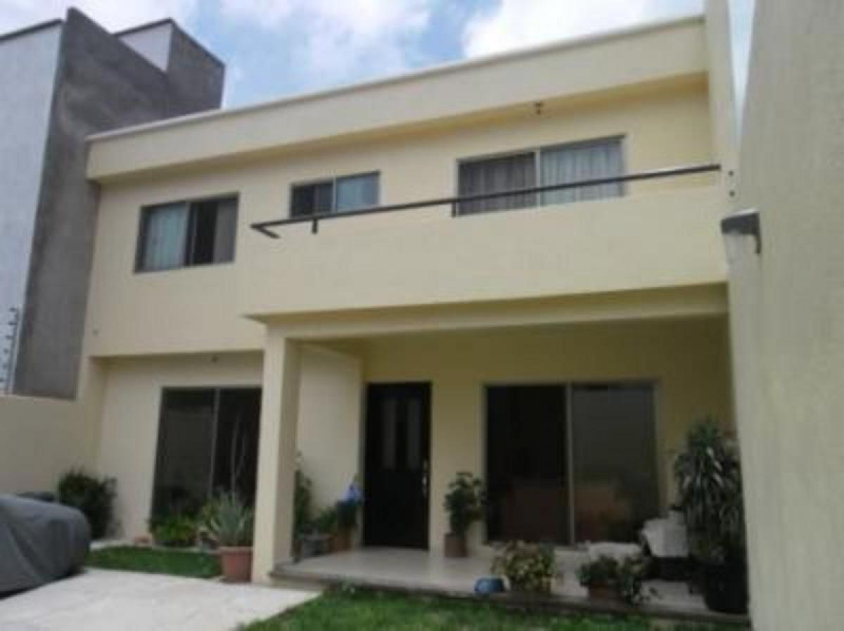 Дом с 3 спальнями в Морелос, Мексика № 151697