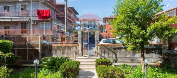 Квартира с 2 спальнями в Мистербьянко, Италия № 235252 3