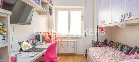 Apartamento de 3 dormitorios en Rome, Italy No. 318221 9