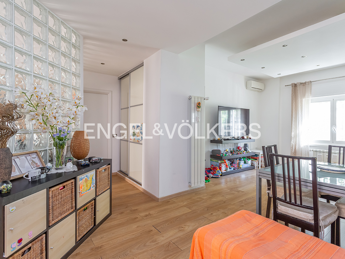 Apartamento de 3 dormitorios en Rome, Italy No. 318221