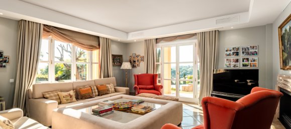 8 bedrooms Villa in Benahavis, Spain No. 2988 20