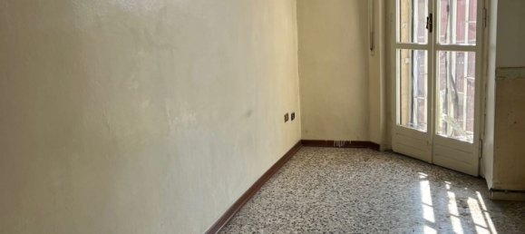 2-salle Appartement à Cassina de' Pecchi, Italy No. 71059 3