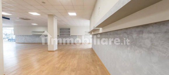 1 room Commercial property in Montesilvano, Italy No. 155025 22