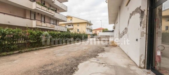 1 room Commercial property in Montesilvano, Italy No. 155025 41