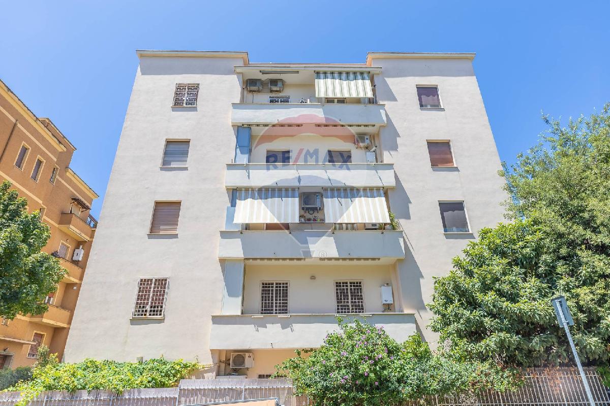 1 غرف نوم شقة في Rome, Italy رقم 352803