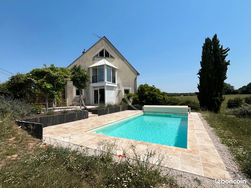 5 bedrooms House in Lunay, France No. 55249