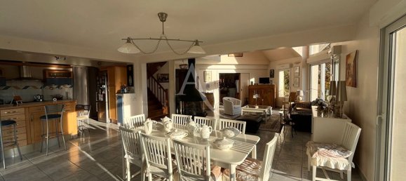 5 bedrooms House in Lunay, France No. 55249 3