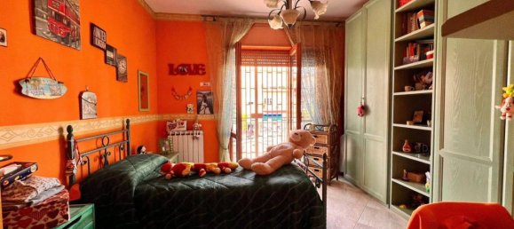 5 rooms Apartment in Pozzuoli, Italy No. 34107 27
