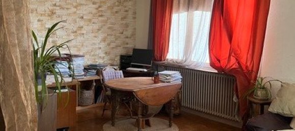 4 Schlafzimmer Haus in Niort, France, Nr. 320218 2