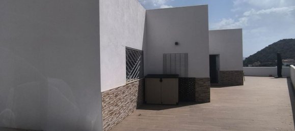 3 bedrooms House in Coin, Spain No. 149835 13