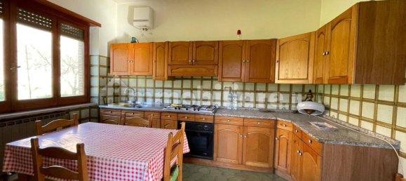 3 bedrooms House in Fontechiari, Italy No. 147435 14