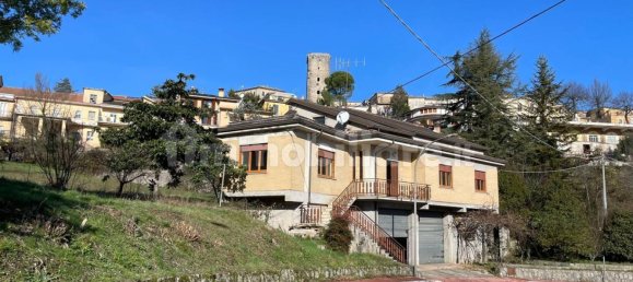 3 bedrooms House in Fontechiari, Italy No. 147435 3