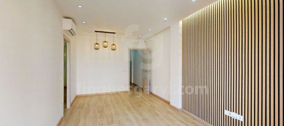Apartamento de 3 dormitorios en Eixample, Spain No. 170674 3