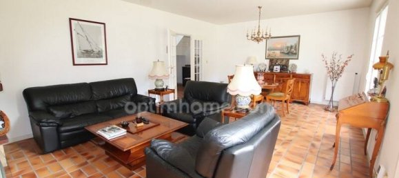 4 chambres Villa à Orléans, France No. 238888 3