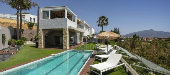 4 chambres Villa à Malaga, Spain No. 44385 21