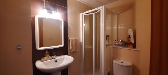 Apartamento de 2 dormitorios en Gea Y Truyols, Spain No. 174045 24