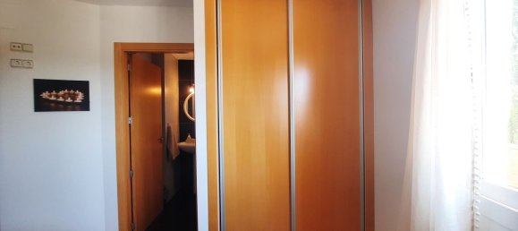 Apartamento de 2 dormitorios en Gea Y Truyols, Spain No. 174045 28