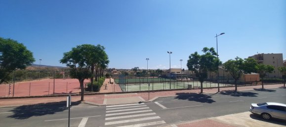 Apartamento de 2 dormitorios en Gea Y Truyols, Spain No. 174045 39