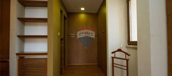 5 bedrooms House in Agios Athanasios, Cyprus No. 10774 2