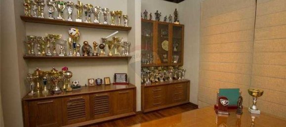 5 bedrooms House in Agios Athanasios, Cyprus No. 10774 7