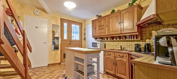 Casa de 3 dormitorios en Neuilly-en-Thelle, France No. 48734 4