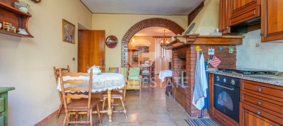 9 rooms House in Città della Pieve, Italy No. 172573 12