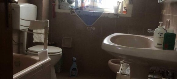 Apartamento de 5 divisões em Misterbianco, Italy N.º 34095 6