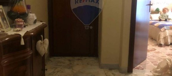 Apartamento de 5 divisões em Misterbianco, Italy N.º 34095 13