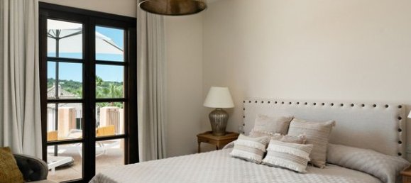 4 غرف نوم منزل في Cadiz, Spain رقم 26970 8