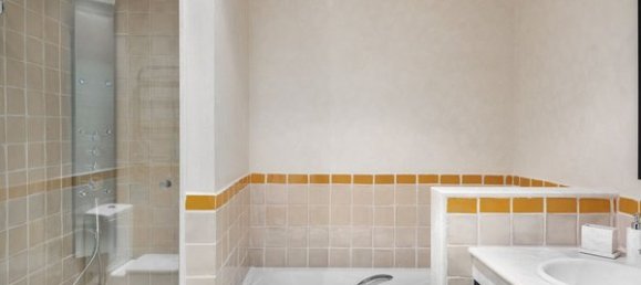 4 غرف نوم منزل في Cadiz, Spain رقم 26970 22