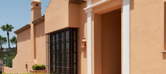 4 غرف نوم منزل في Cadiz, Spain رقم 26970 12