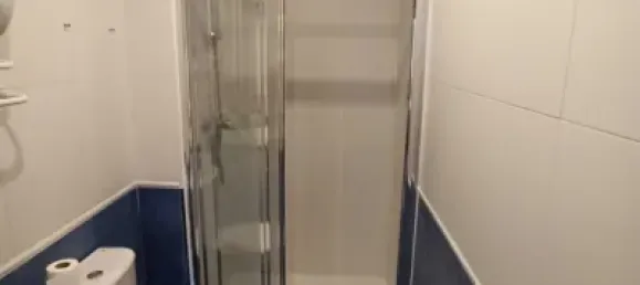 Apartamento de 2 dormitorios en Gijón, Spain No. 167894 2