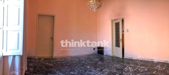 6 rooms Apartment in Belpasso, Italy No. 299565 11