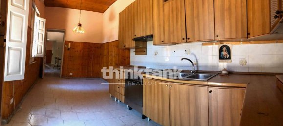 6 rooms Apartment in Belpasso, Italy No. 299565 9