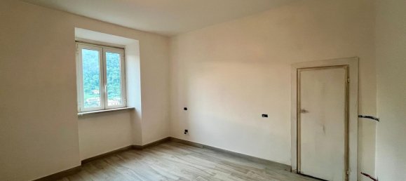 4 bedrooms Apartment in Genazzano, Italy No. 316685 9