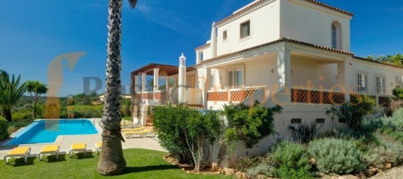 4 bedrooms Villa in Faro, Portugal No. 115537 6