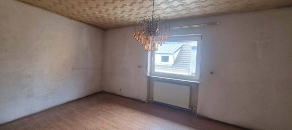 5 rooms House in Saarpfalz, Germany No. 333711 8