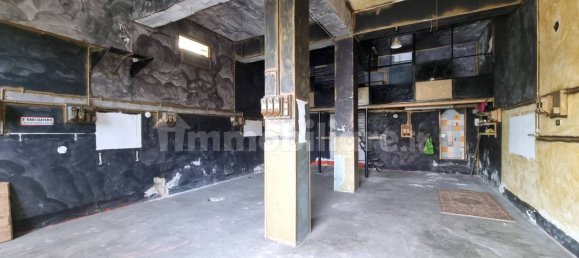1 room Commercial property in Florence, Italy No. 294614 2