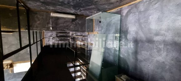 1 room Commercial property in Florence, Italy No. 294614 16
