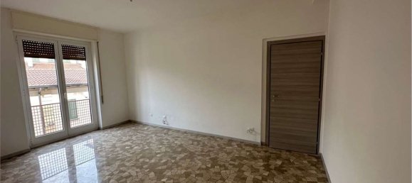 Квартира с 4 комнатами в Комо, Италия № 333695 13