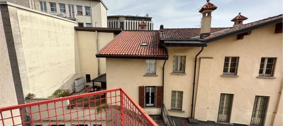 Квартира с 4 комнатами в Комо, Италия № 333695 23