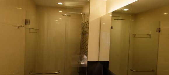 2 Schlafzimmer Eigentumswohnung in Khlong Toei, Thailand, Nr. 63775 12