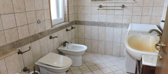 Apartamento de 3 habitaciónes en Sessa Aurunca, Italy No. 71423 12