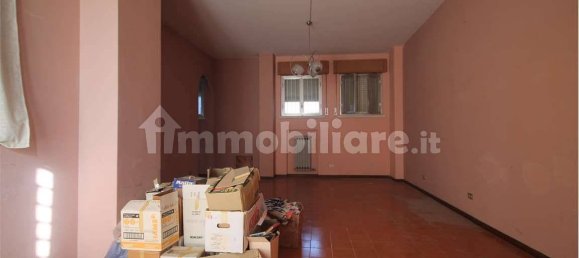 Коммерческая недвижимость с 3 комнатами в Сенигаллия, Италия № 257564 6