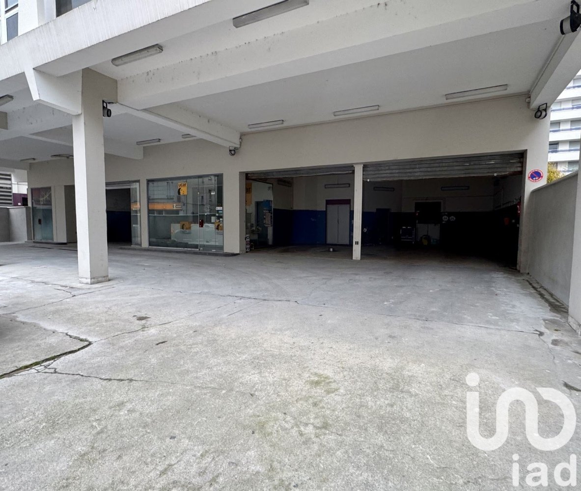 Casa de 4 habitaciónes en Bourges, France No. 48029